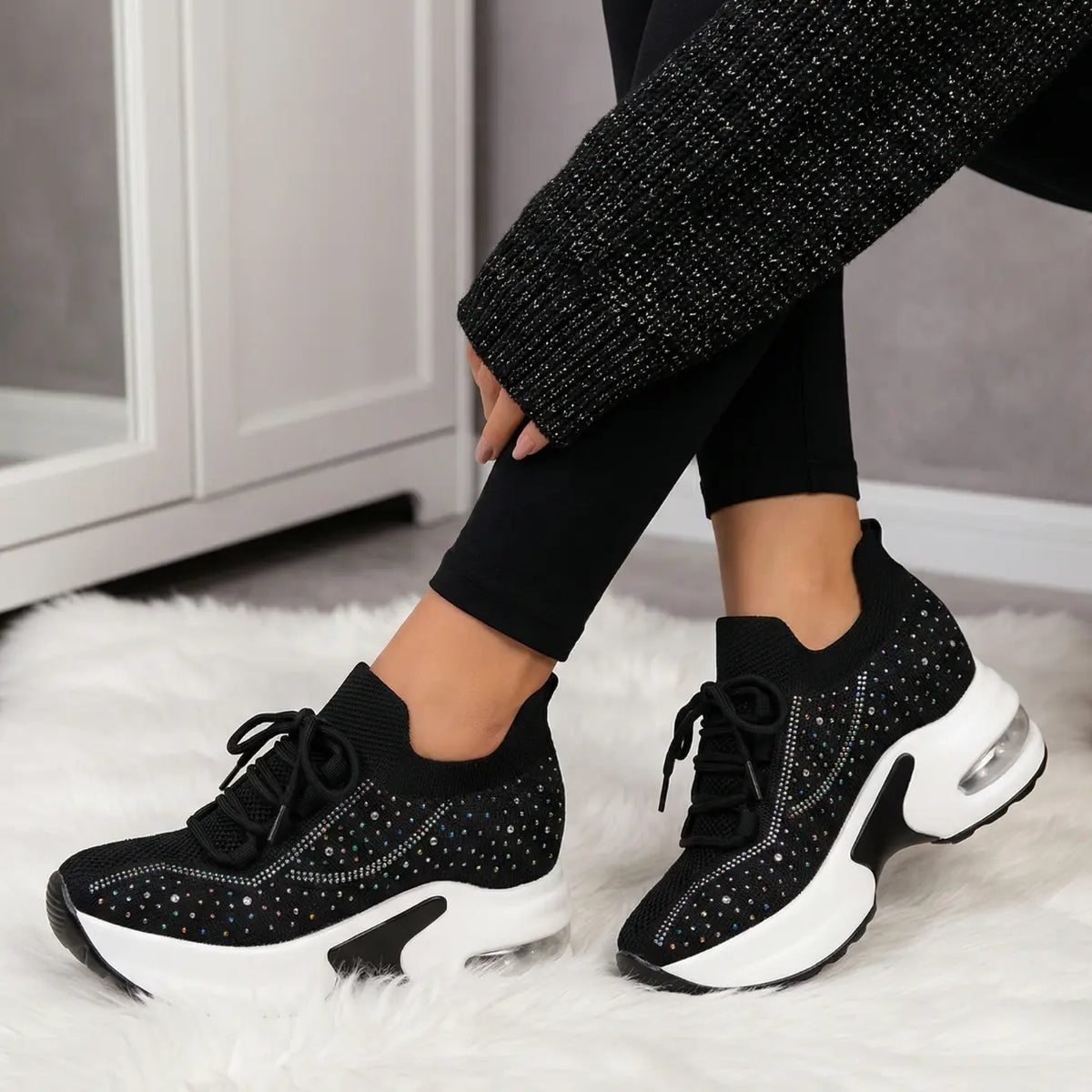 10cm Elevation Sneakers with Invisible Elevation Technology