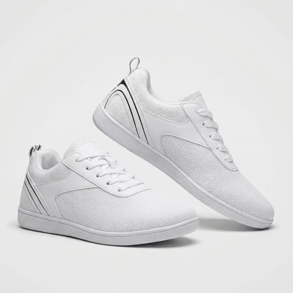 Barefoot-Style Trainers with Wide Toe Box