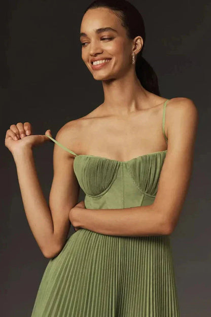 Brianna | Women's Sleeveless Pleated Midi Dress