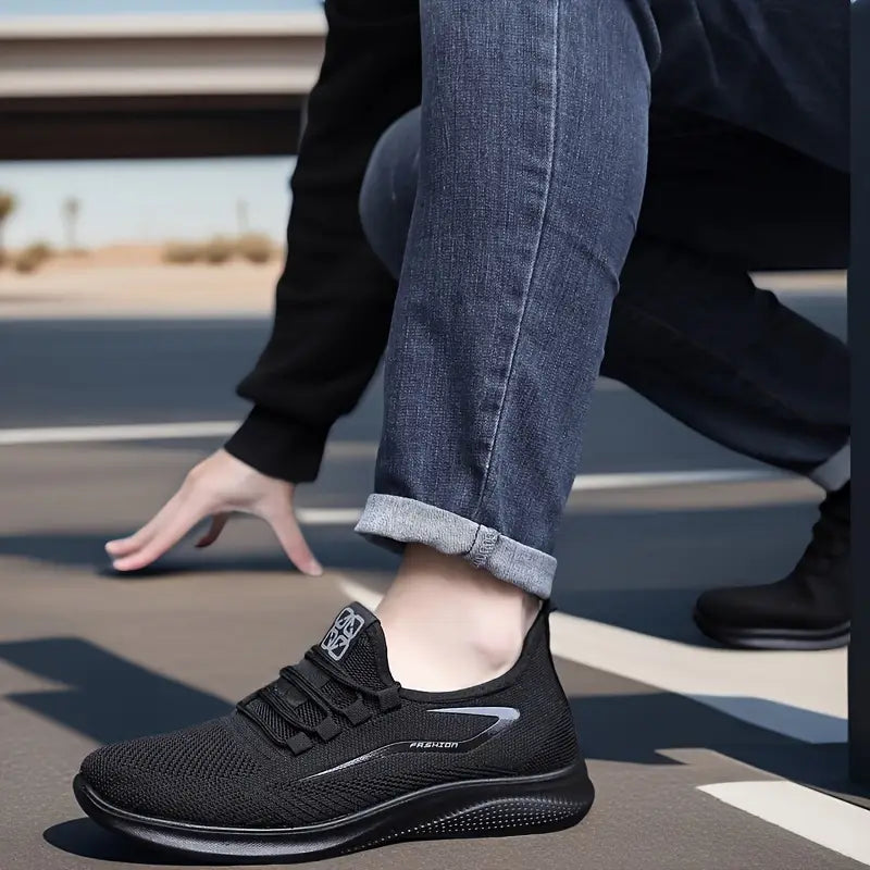 Bruce | Men's Lace-Up Athletic Sneakers