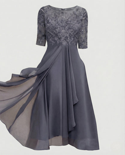 Elegant Chiffon Evening Dress with Lace
