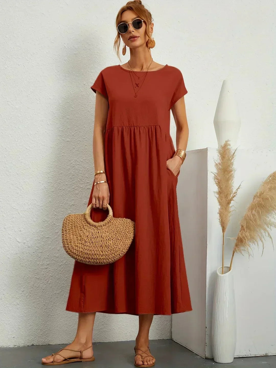 Flowy Midi Dress with Timeless Elegance