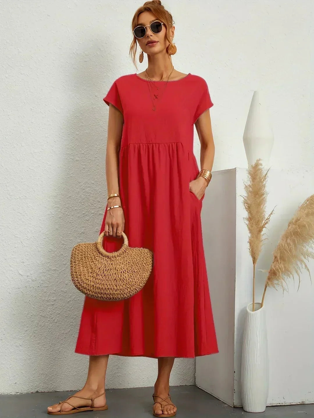 Flowy Midi Dress with Timeless Elegance