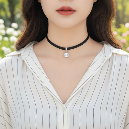 Gothic Style Glamour Choker Necklace