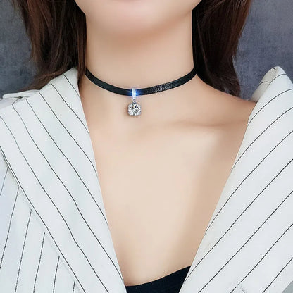 Gothic Style Glamour Choker Necklace