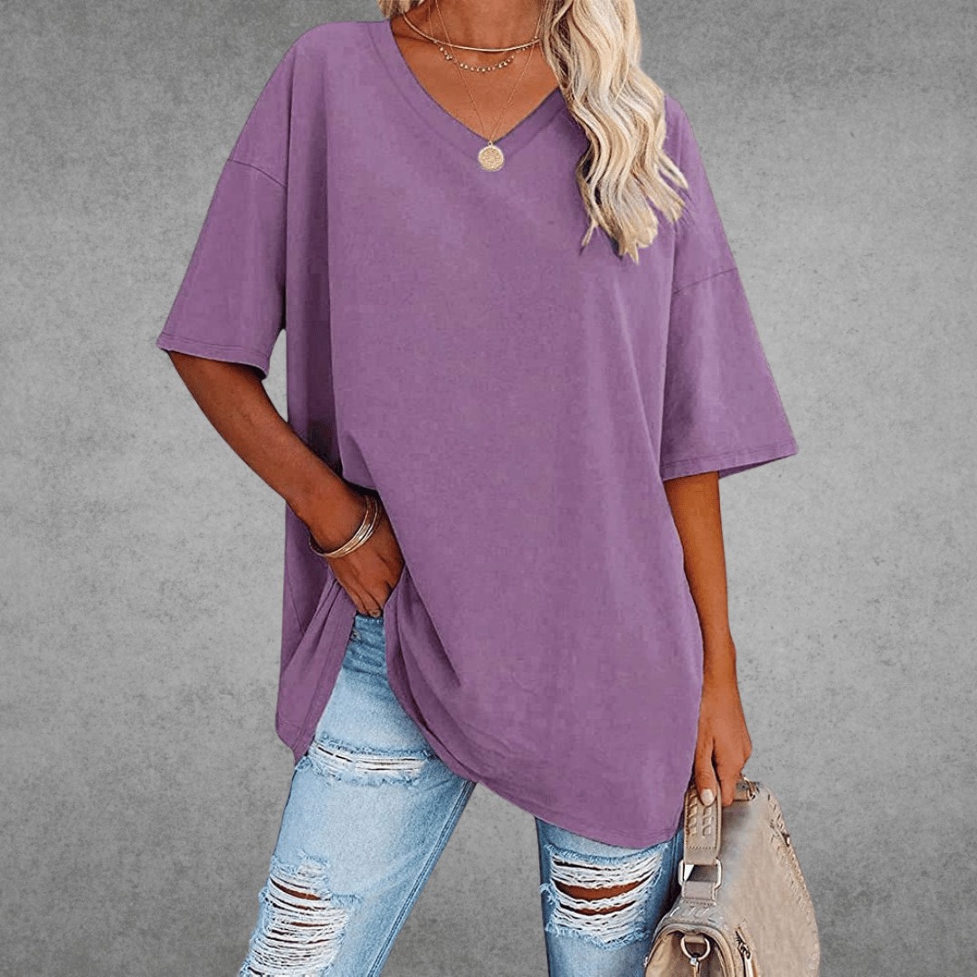 Judith | Women's Oversized V-Neck T-Shirt