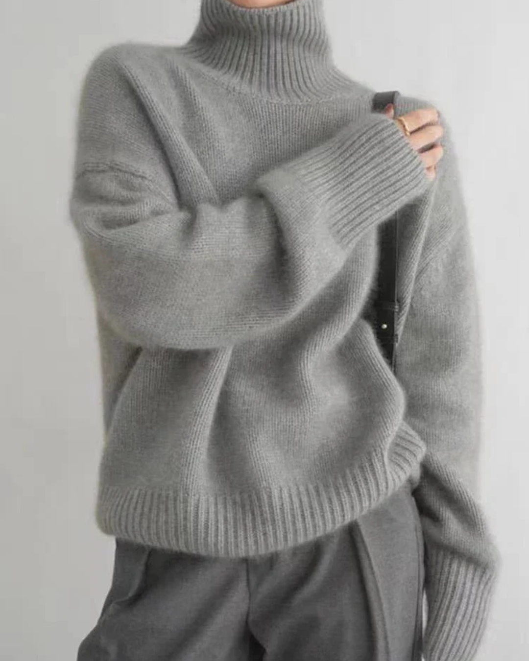 Kylie | Women's Oversized Turtleneck Sweater