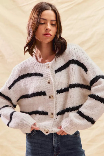 Lisa | Women's Oversized Knit Cardigan
