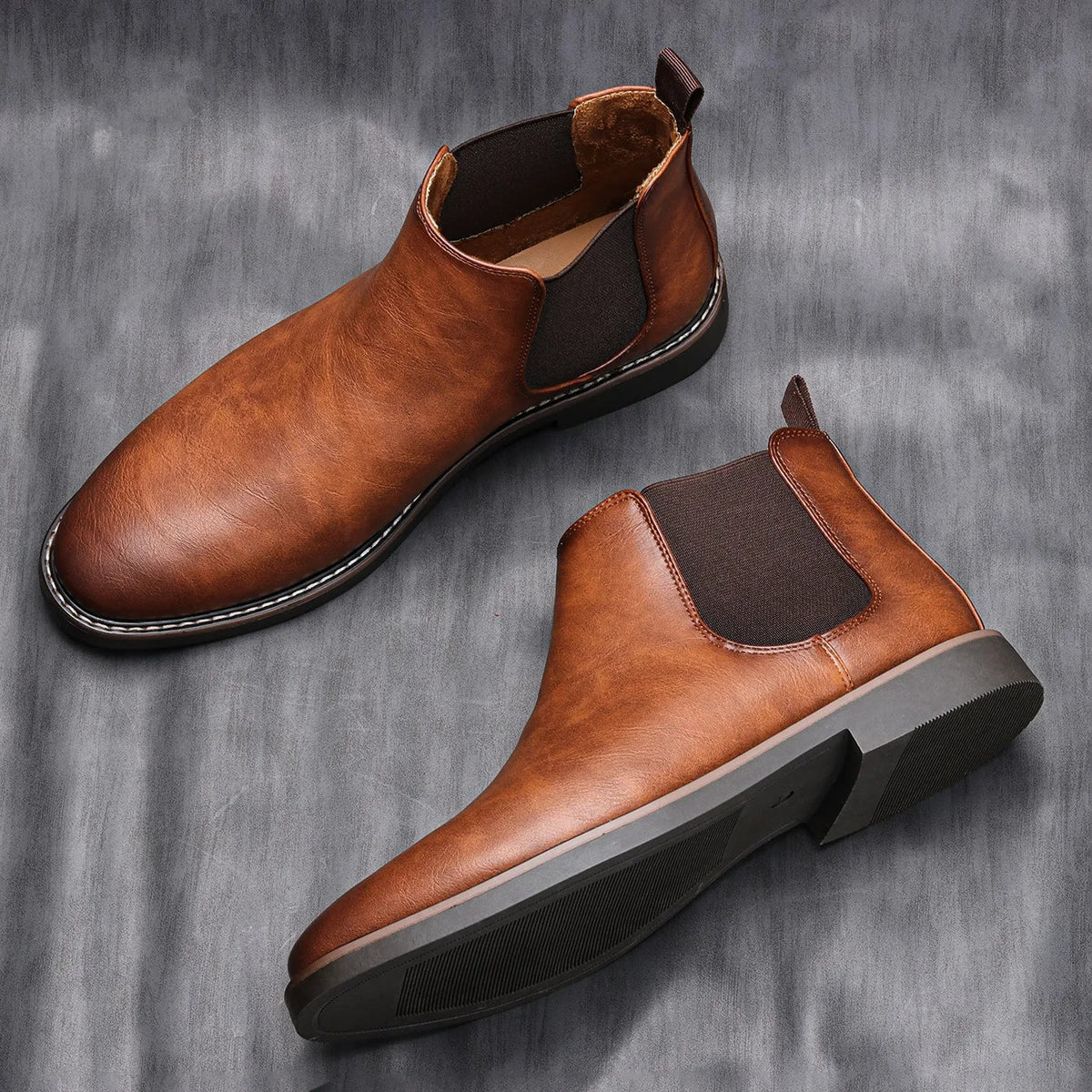 Milo | Men's Pull-On Chelsea Boots