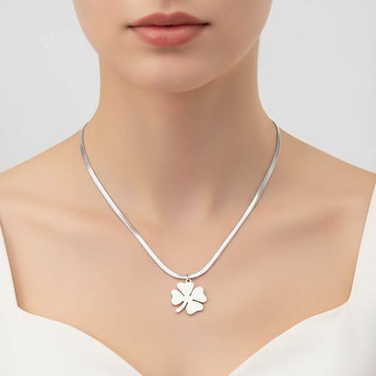 Snake Chain Necklace with Clover Charm