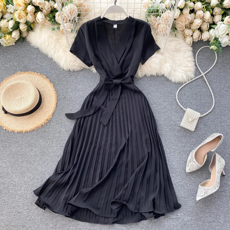 Solid Color High-Waisted Pleated Knee-Length V-Neck Dress