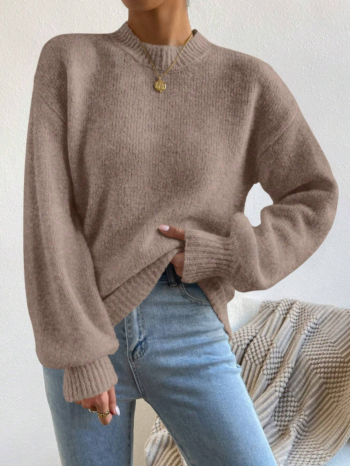 Sue | Women's Relaxed Fit Crew Neck Sweater
