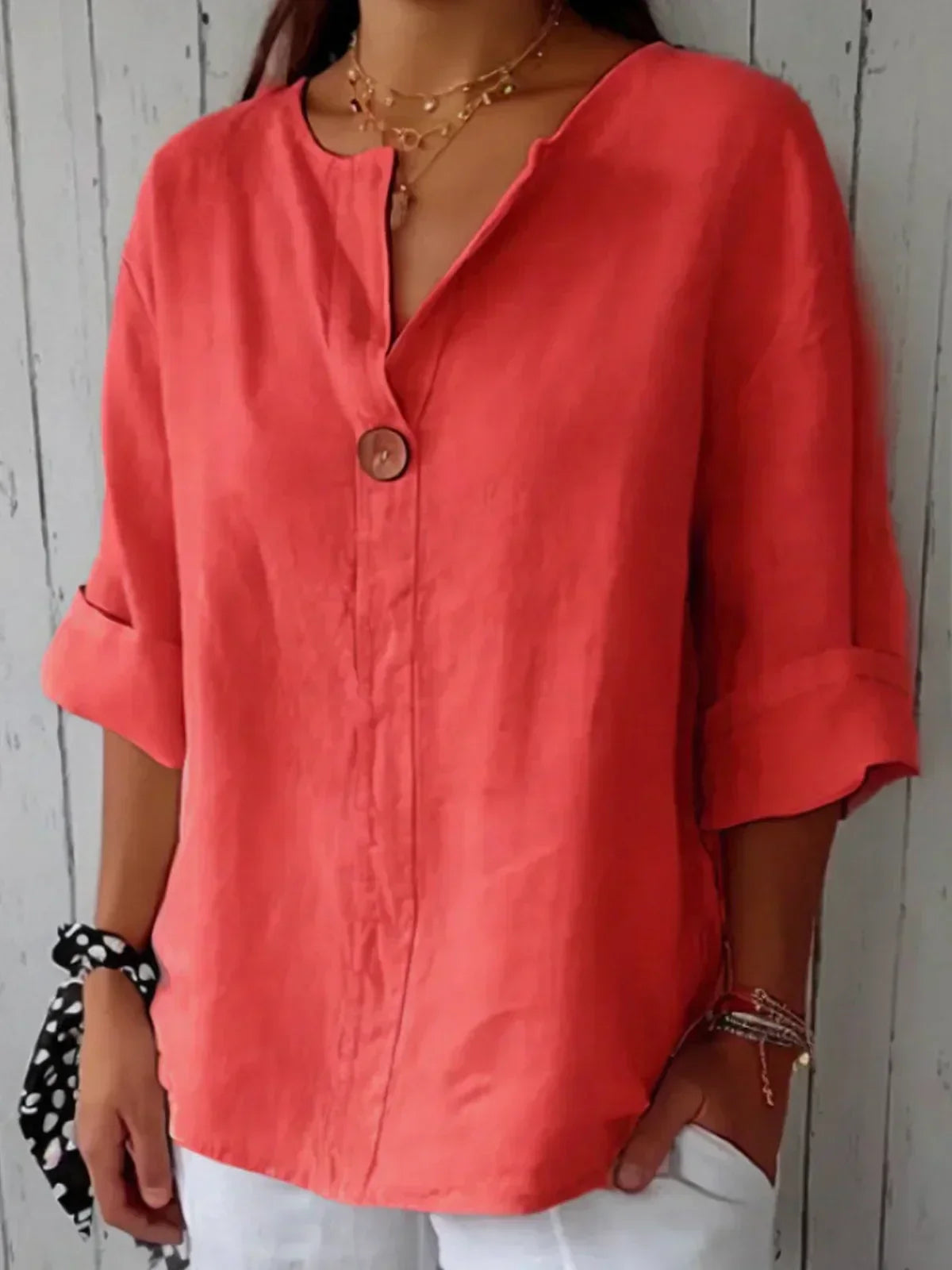 Women's Buttoned Blouse