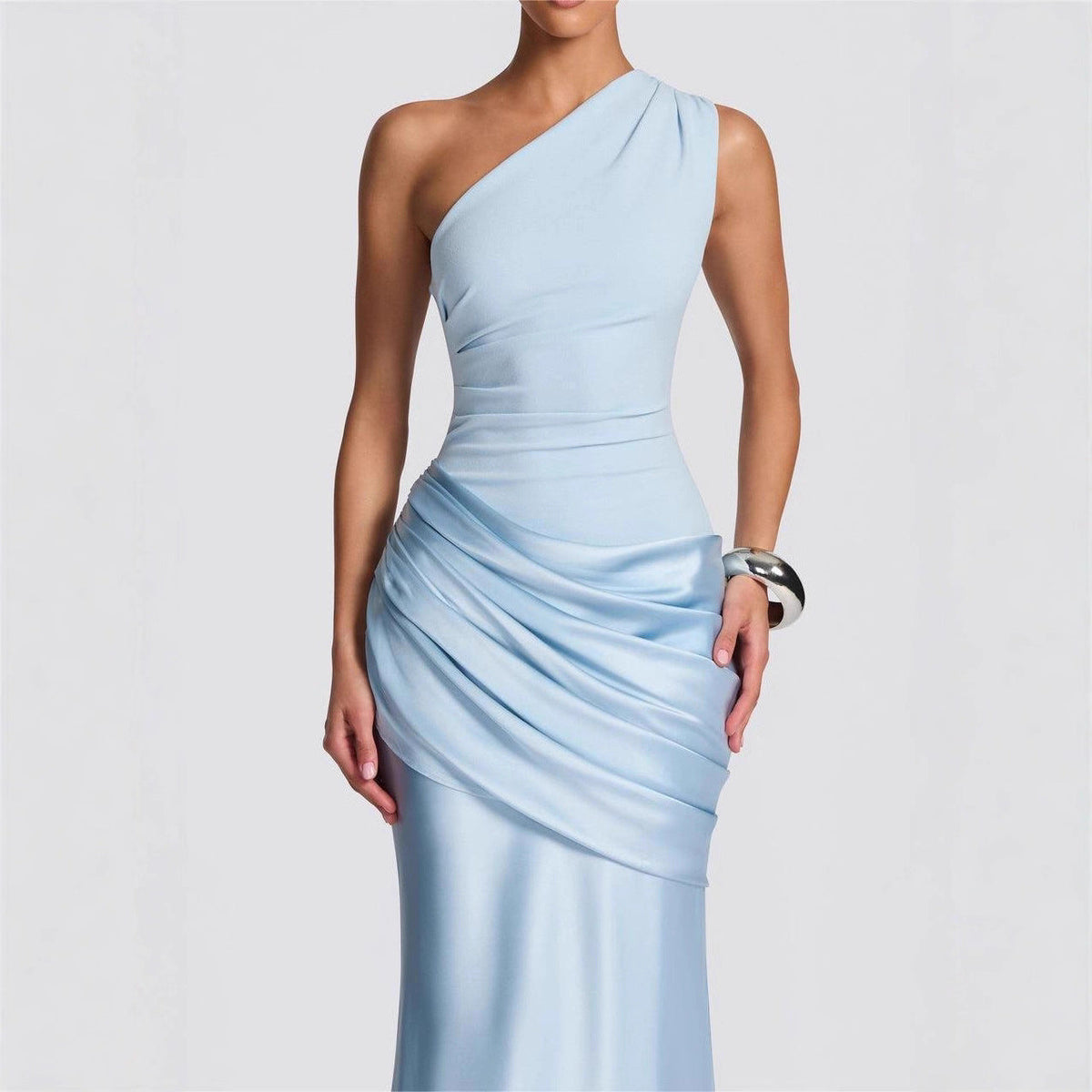Women's Elegant One-Shoulder Maxi Dress with Refined Draped Details