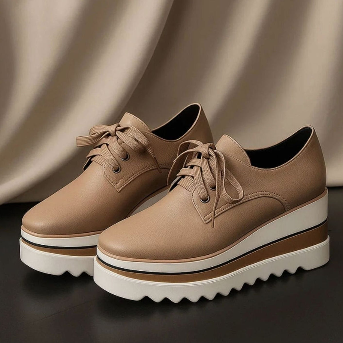 Women's Square Toe Lace-Up Platform Oxford Sneakers